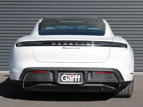 Used 2023 Porsche Taycan 4S image 10