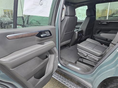 New 2026 Chevrolet Tahoe Z71 image 17