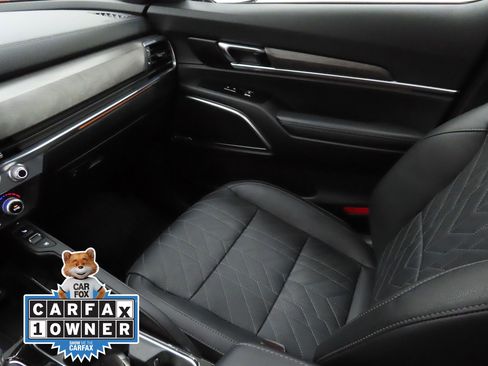 Used 2024 Kia Telluride SX X-Line image 19