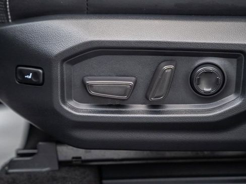 Used 2024 Toyota Tundra Capstone AWD/4WD image 42
