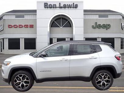 New 2026 Jeep Compass Limited w/ Sun, Sound & Navigation Group