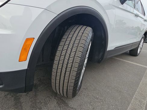 Used 2018 Volkswagen Tiguan S w/ Front Fog Lights Package image 39