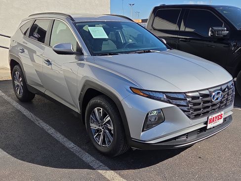 Used 2024 Hyundai Tucson Blue image 5