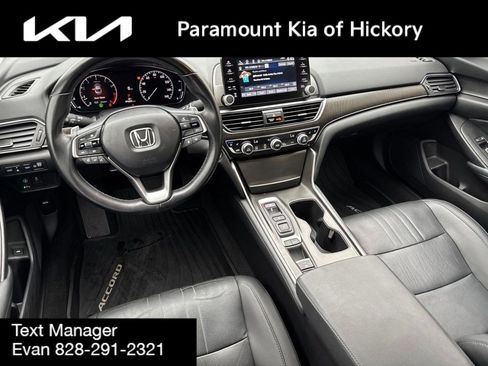 Used 2021 Honda Accord Touring image 16