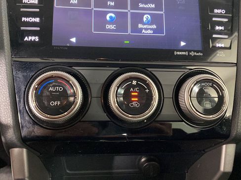 Used 2018 Subaru Forester 2.5i Limited AWD/4WD image 19