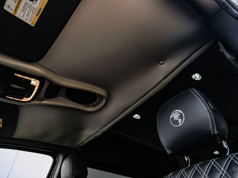 Used 2023 Mercedes-Benz Sprinter 2500 image 33