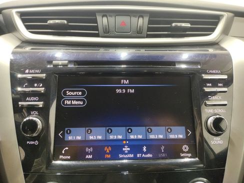 Used 2022 Nissan Murano S image 25