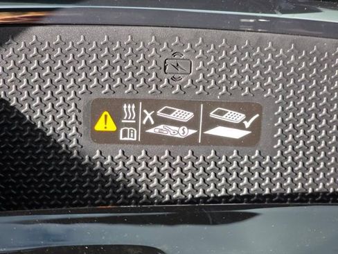 New 2026 Chevrolet Equinox RS w/ LPO, Floor Liner Package image 7