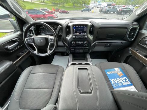 Certified 2021 Chevrolet Silverado 1500 LT Trail Boss w/ Convenience Package II AWD/4WD image 28