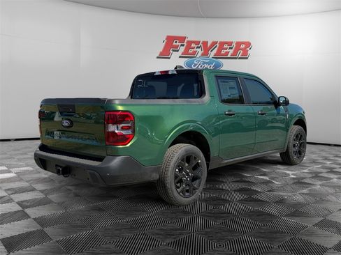 New 2025 Ford Maverick XLT w/ XLT Luxury Package image 7