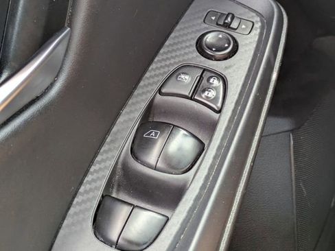 Used 2023 Nissan Sentra SV FWD image 25