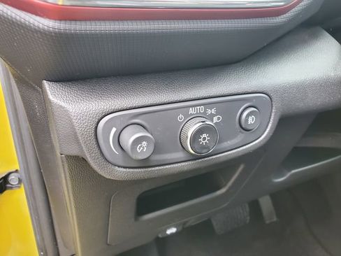 Certified 2023 Chevrolet TrailBlazer RS w/ Sun and Liftgate Package image 26