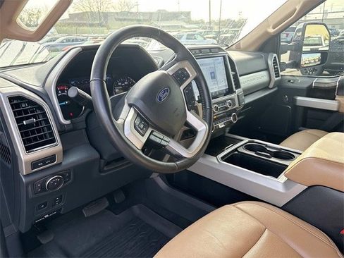 Certified 2022 Ford F250 Lariat w/ Lariat Ultimate Package image 29