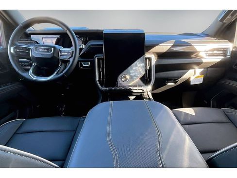 New 2026 GMC Yukon XL Elevation AWD/4WD image 5