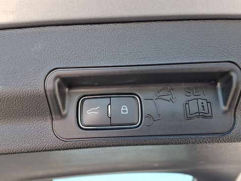 Used 2023 Ford Explorer ST w/ Equipment Group 401A AWD/4WD image 33