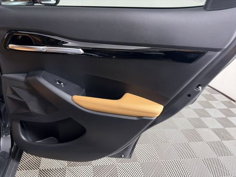 Used 2024 Kia Seltos EX image 41