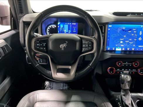 Used 2024 Ford Bronco Black Diamond image 5