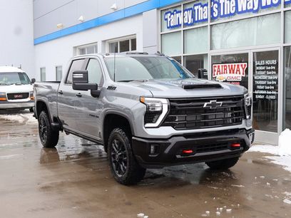 New 2026 Chevrolet Silverado 3500 LT w/ Trail Boss Package
