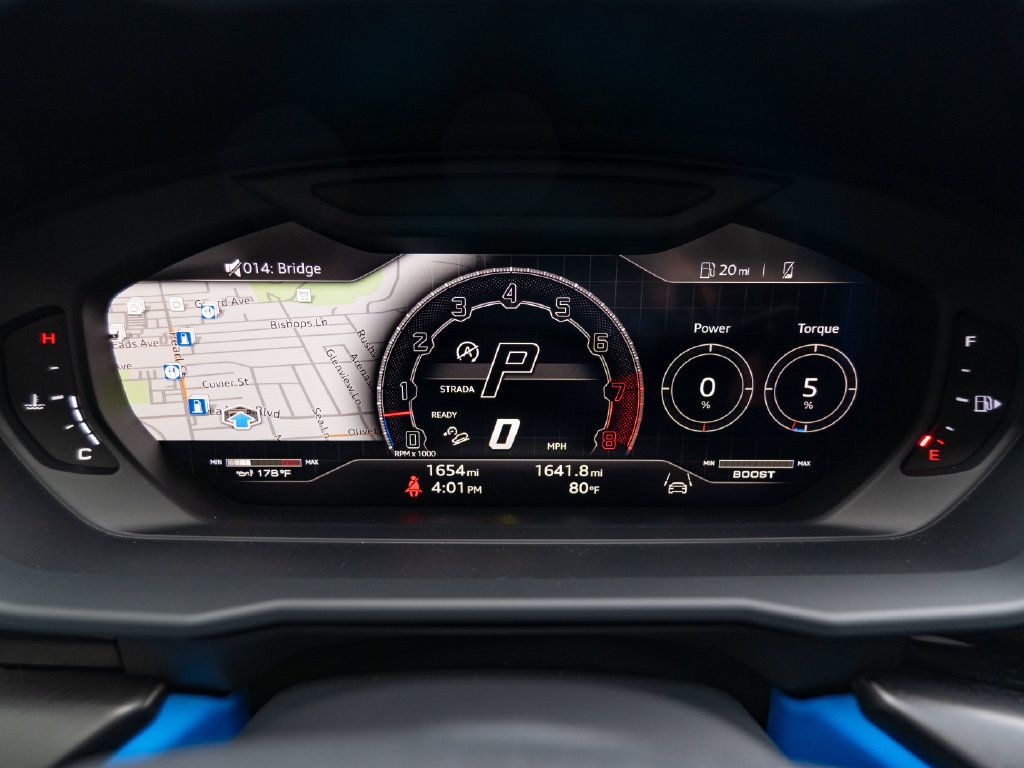 Used 2024 Lamborghini Urus S AWD/4WD image 9