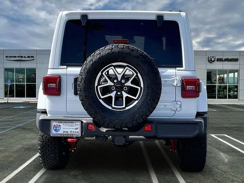 New 2026 Jeep Wrangler Unlimited Rubicon AWD/4WD image 3