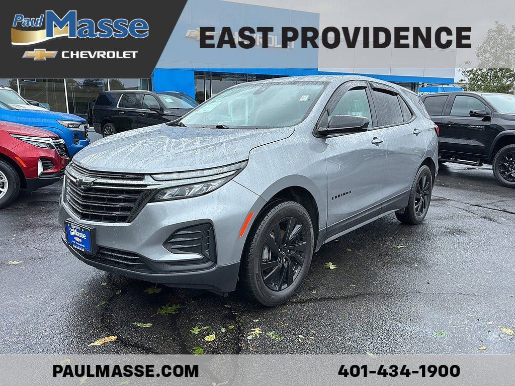 Certified 2024 Chevrolet Equinox LS w/ LS Convenience Package AWD/4WD image 1