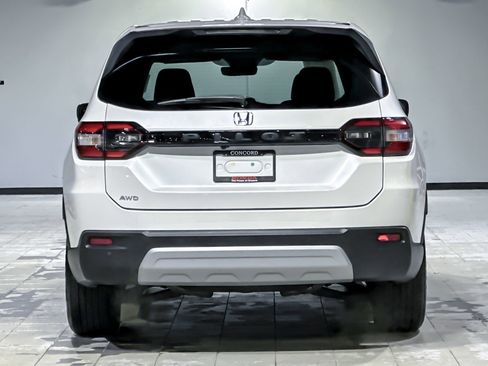 Used 2023 Honda Pilot EX-L image 9