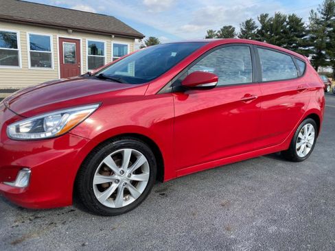 Used 2014 Hyundai Accent SE image 33