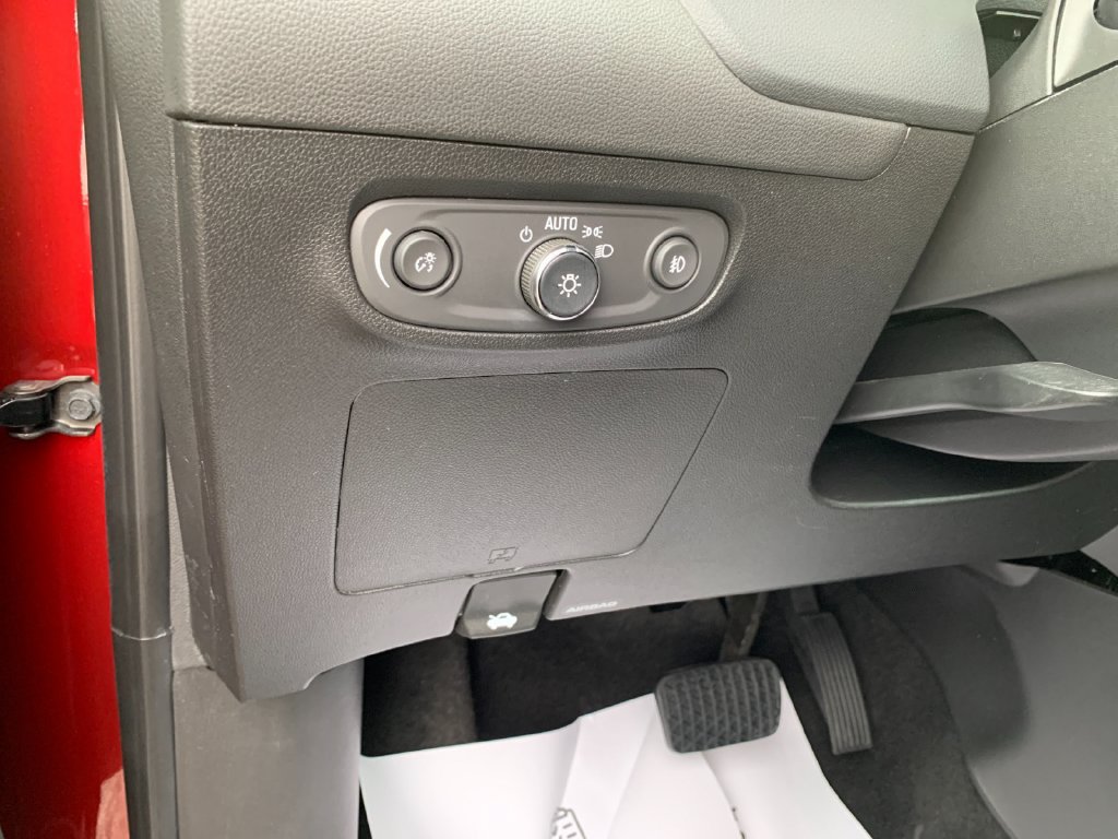 Used 2022 Buick Encore GX Preferred FWD image 31