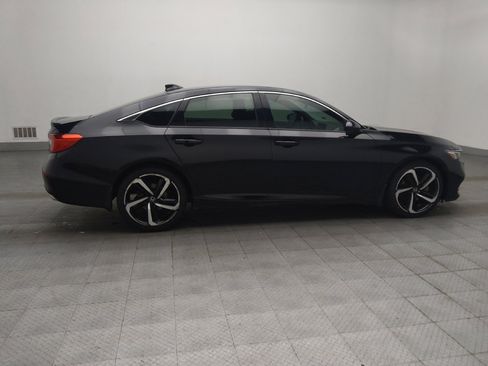 Used 2018 Honda Accord Sport image 10
