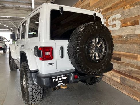 Used 2021 Jeep Wrangler Unlimited Rubicon w/ Trailer Tow Package AWD/4WD image 21