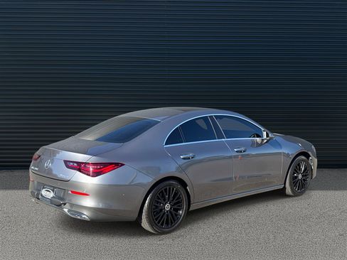 Used 2024 Mercedes-Benz CLA 250 4MATIC image 7
