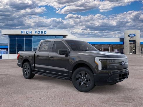 New 2025 Ford F150 Lightning Flash AWD/4WD image 7