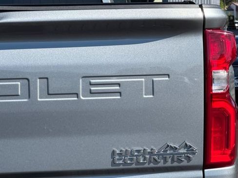 Used 2024 Chevrolet Silverado 3500 High Country w/ High Country Premium Package AWD/4WD image 52
