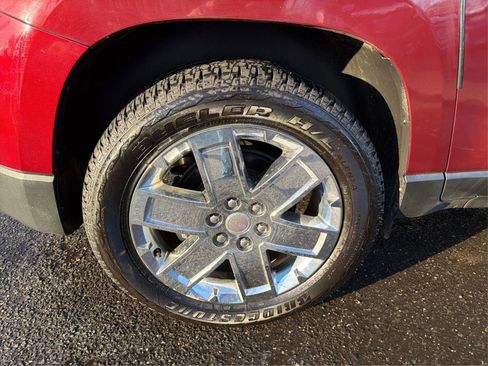 Used 2017 GMC Acadia Limited SLT image 16