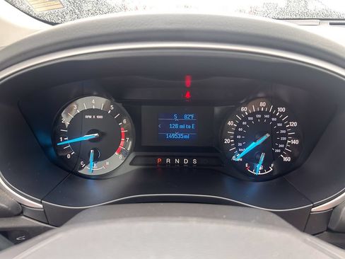 Used 2014 Ford Fusion S FWD image 27