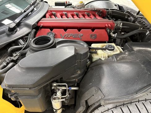 Used 2002 Dodge Viper RT/10 image 39