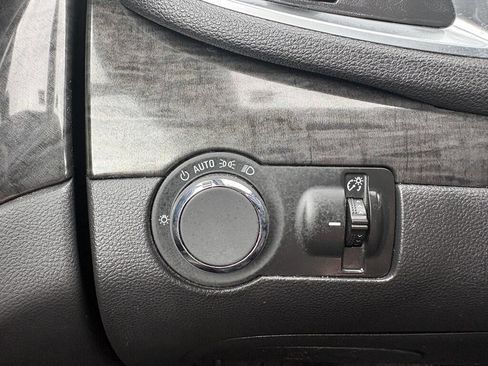 Used 2015 Buick Encore FWD image 16