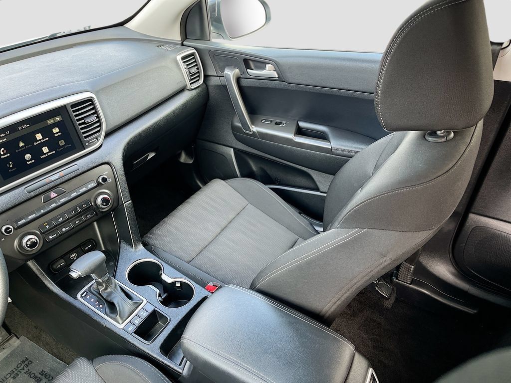 Used 2022 Kia Sportage LX AWD/4WD image 21