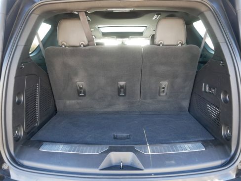 Used 2021 Chevrolet Tahoe High Country AWD/4WD image 13