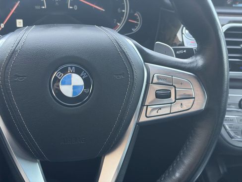 Used 2016 BMW 750i xDrive AWD/4WD image 34