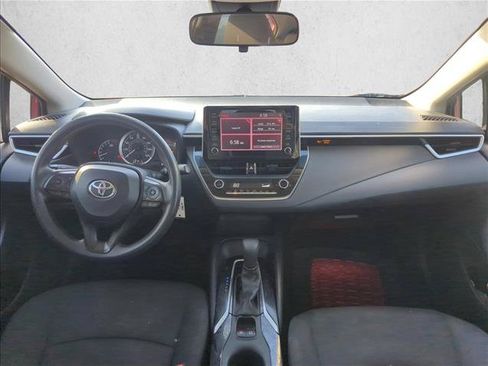 Used 2020 Toyota Corolla LE FWD image 23