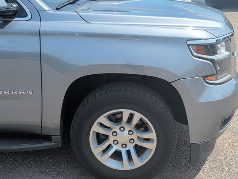 Used 2019 Chevrolet Suburban LT AWD/4WD image 6