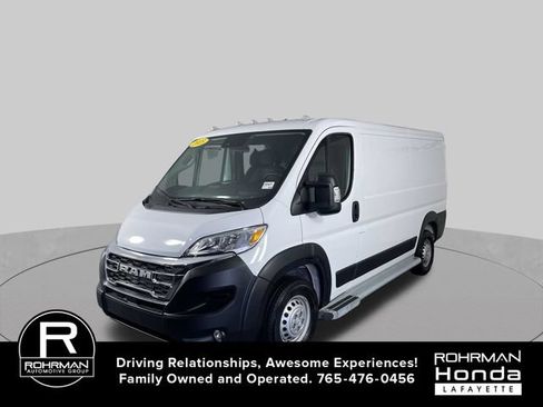 Used 2025 RAM ProMaster 2500 w/ U-Haul Equipment Group FWD image 11