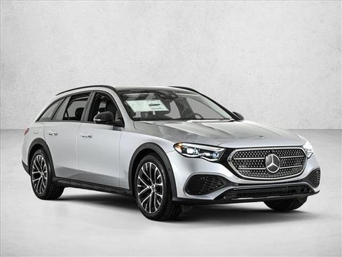 New 2026 Mercedes-Benz E 450 4MATIC All-Terrain Wagon image 3