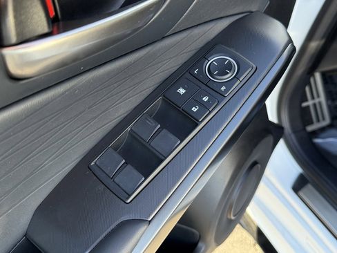 Used 2023 Lexus IS 350 F Sport image 17