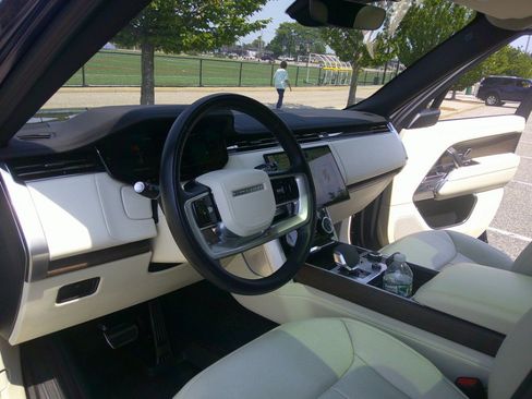 Used 2023 Land Rover Range Rover SE AWD/4WD image 79