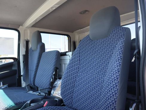 New 2024 Chevrolet Low Cab Forward image 16