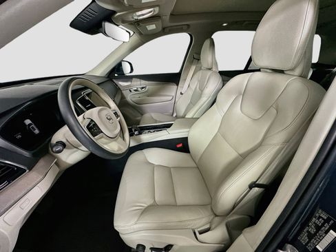 Used 2023 Volvo XC90 B6 Plus w/ Protection Package Premier AWD/4WD image 13