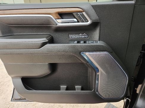 Used 2024 Chevrolet Silverado 1500 High Country w/ Midnight Edition image 13