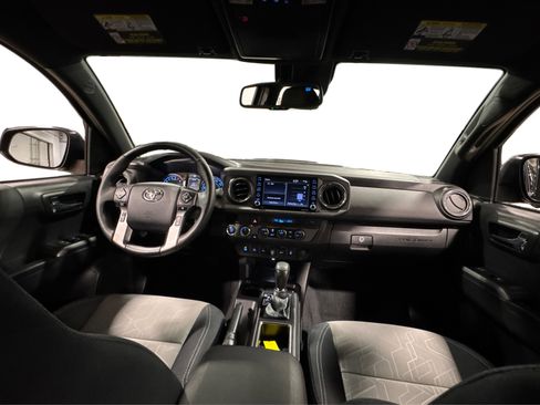 Used 2023 Toyota Tacoma TRD Sport image 41